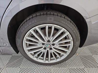 2017 Alfa Romeo Giulia Ti