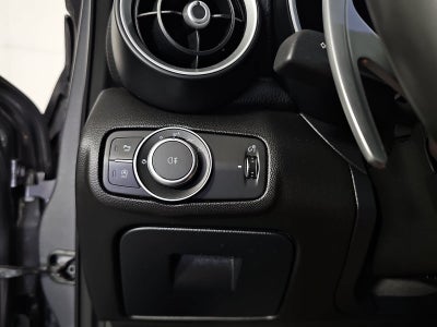 2017 Alfa Romeo Giulia Ti