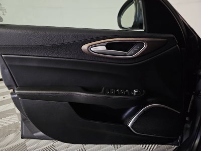 2017 Alfa Romeo Giulia Ti