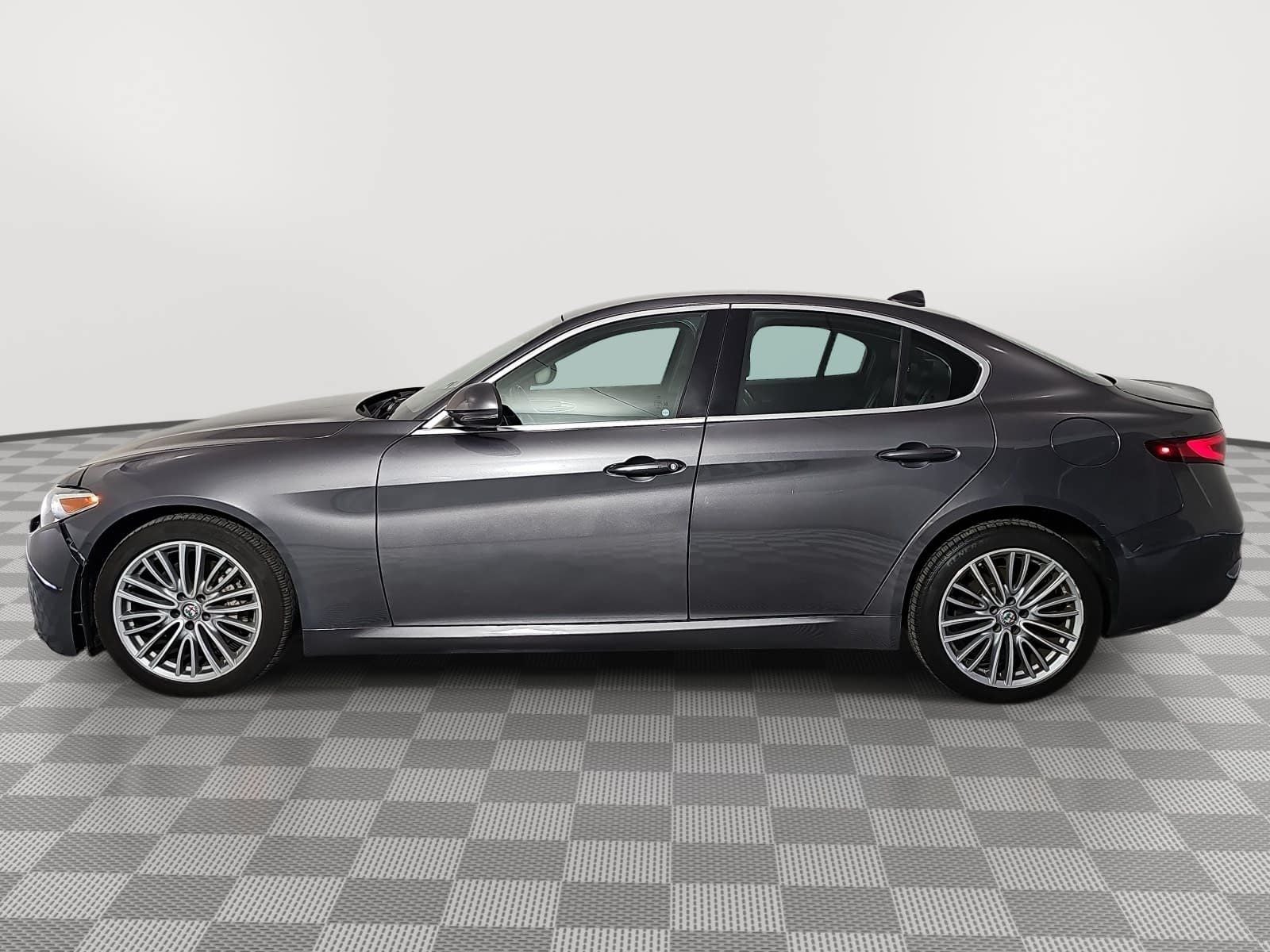 2017 Alfa Romeo Giulia Ti