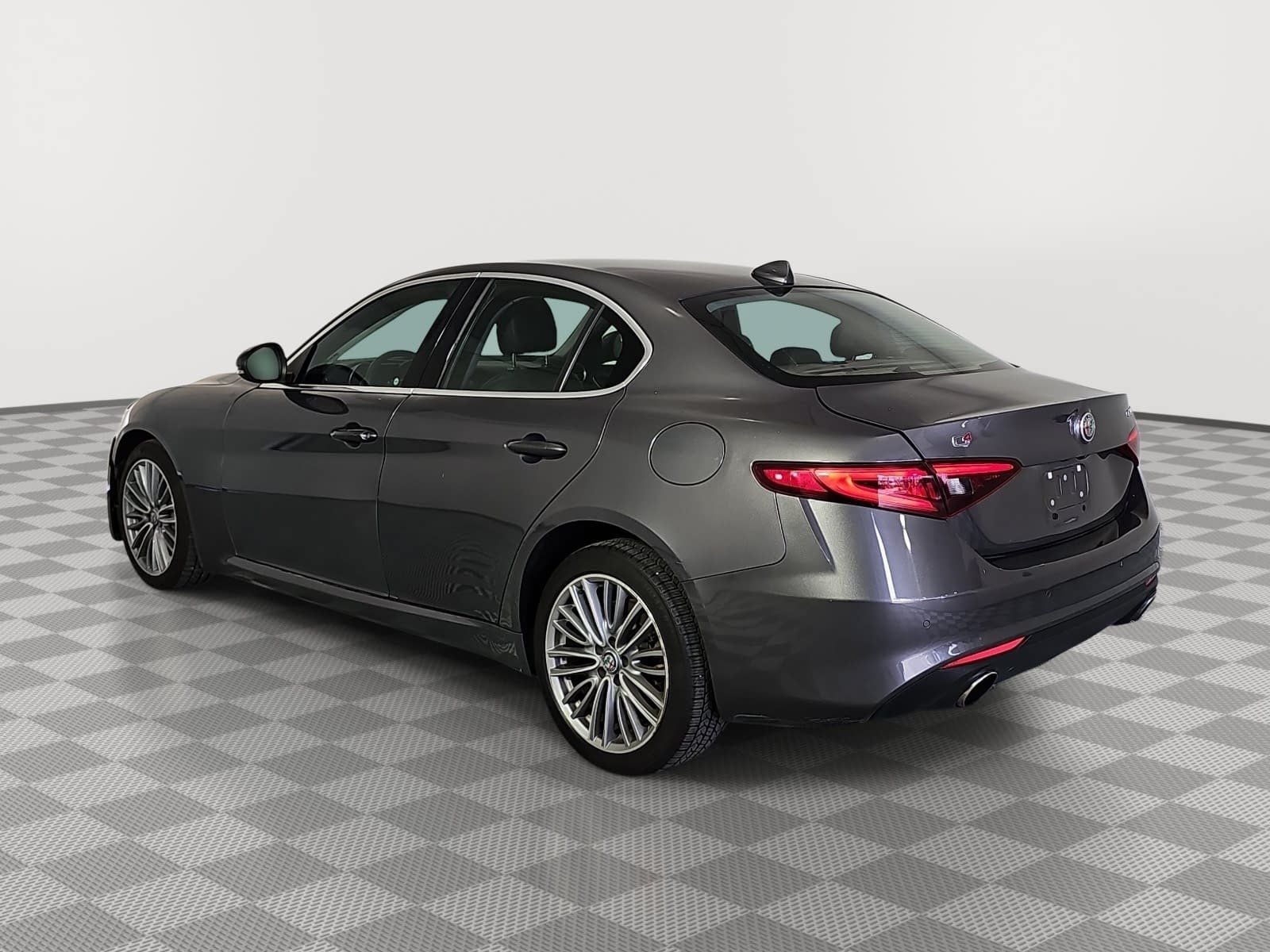 2017 Alfa Romeo Giulia Ti