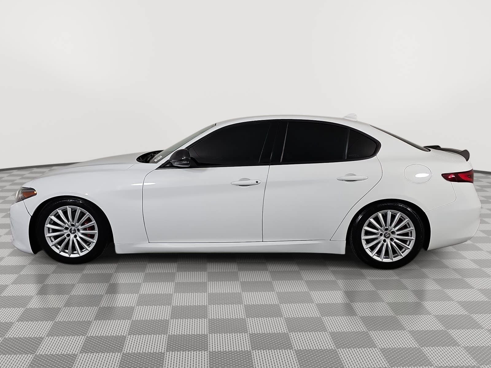 2022 Alfa Romeo Giulia Sprint