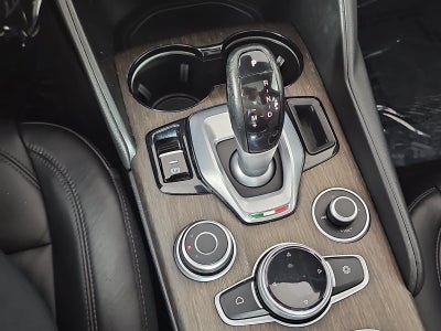 2022 Alfa Romeo Giulia Ti