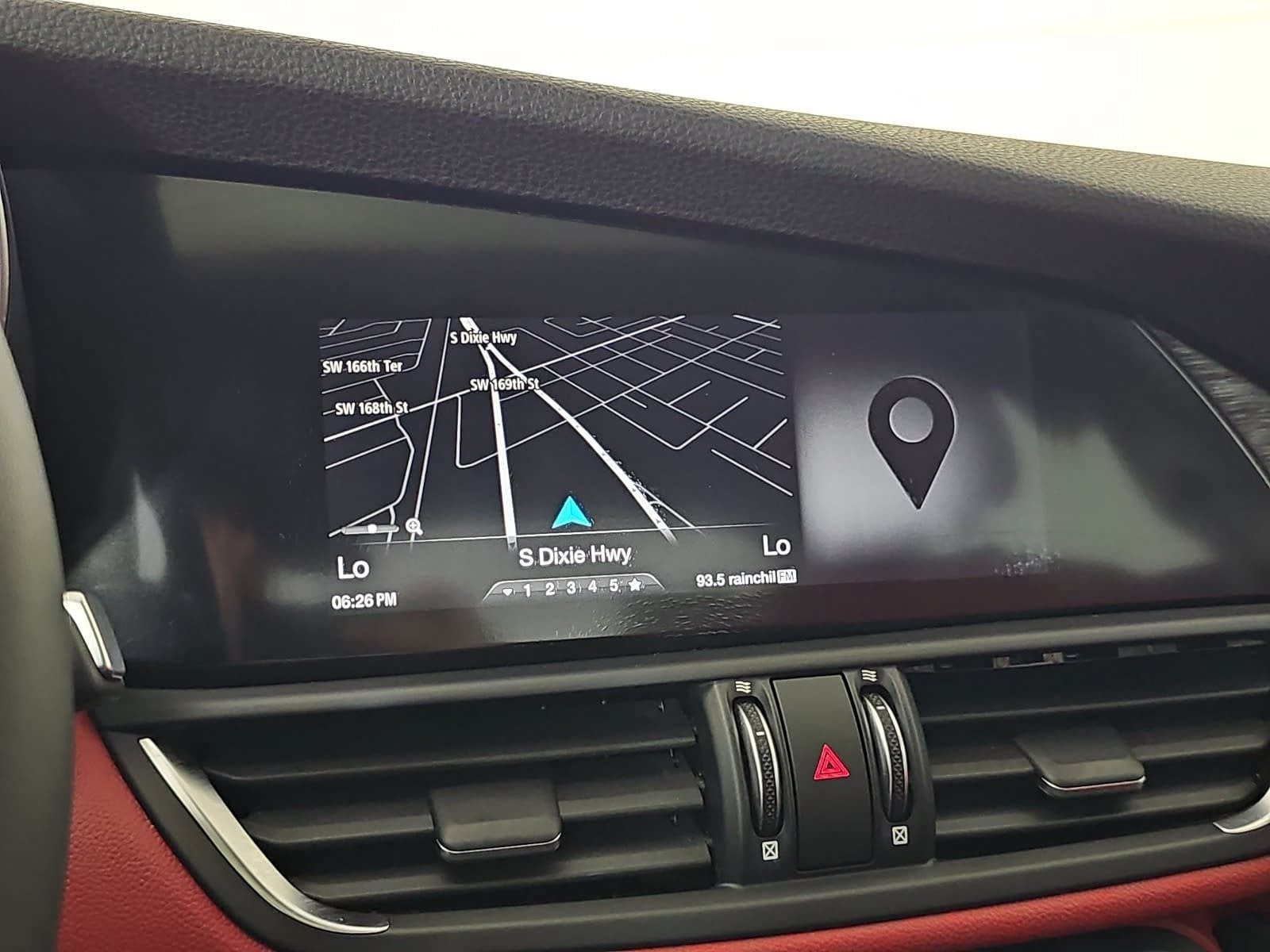 2019 Alfa Romeo Giulia Base