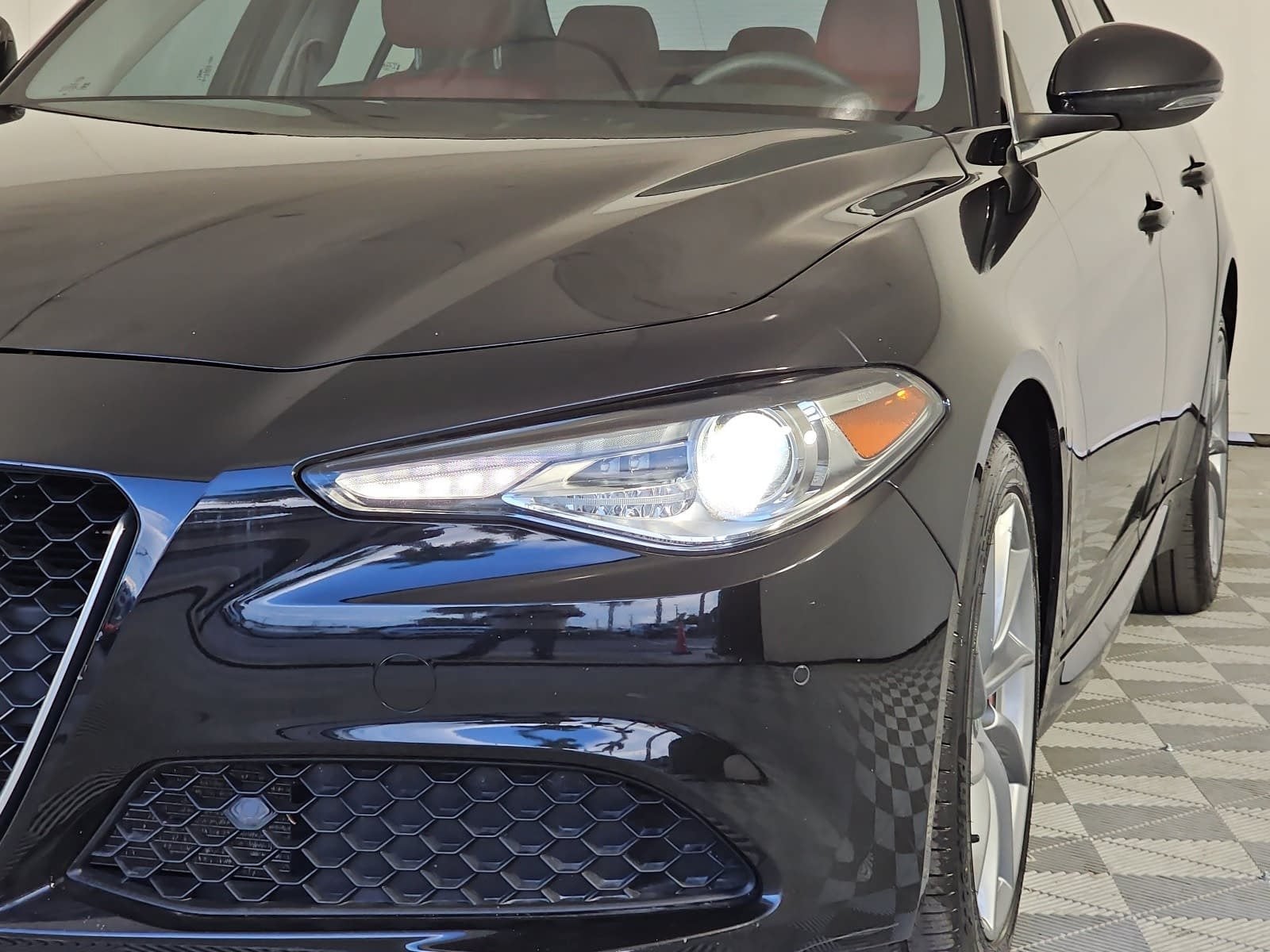 2019 Alfa Romeo Giulia Base