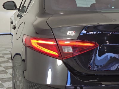 2019 Alfa Romeo Giulia Base