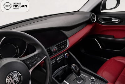 2019 Alfa Romeo Giulia Base