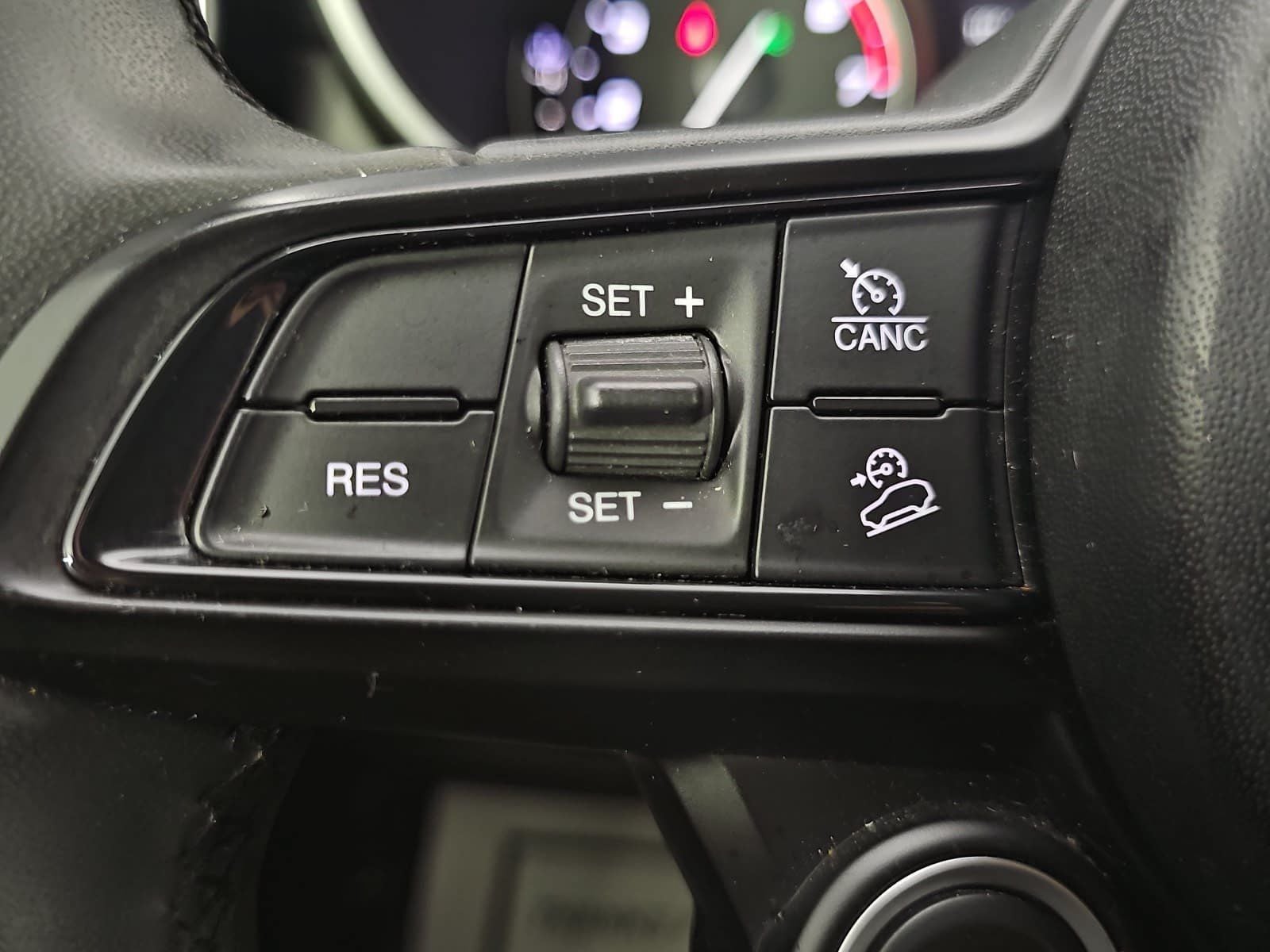2020 Alfa Romeo Stelvio Base