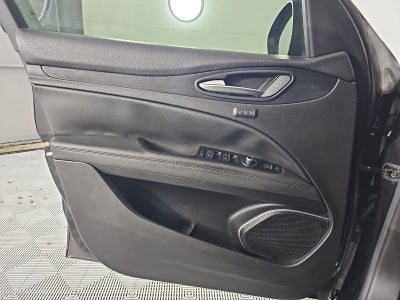 2020 Alfa Romeo Stelvio Base