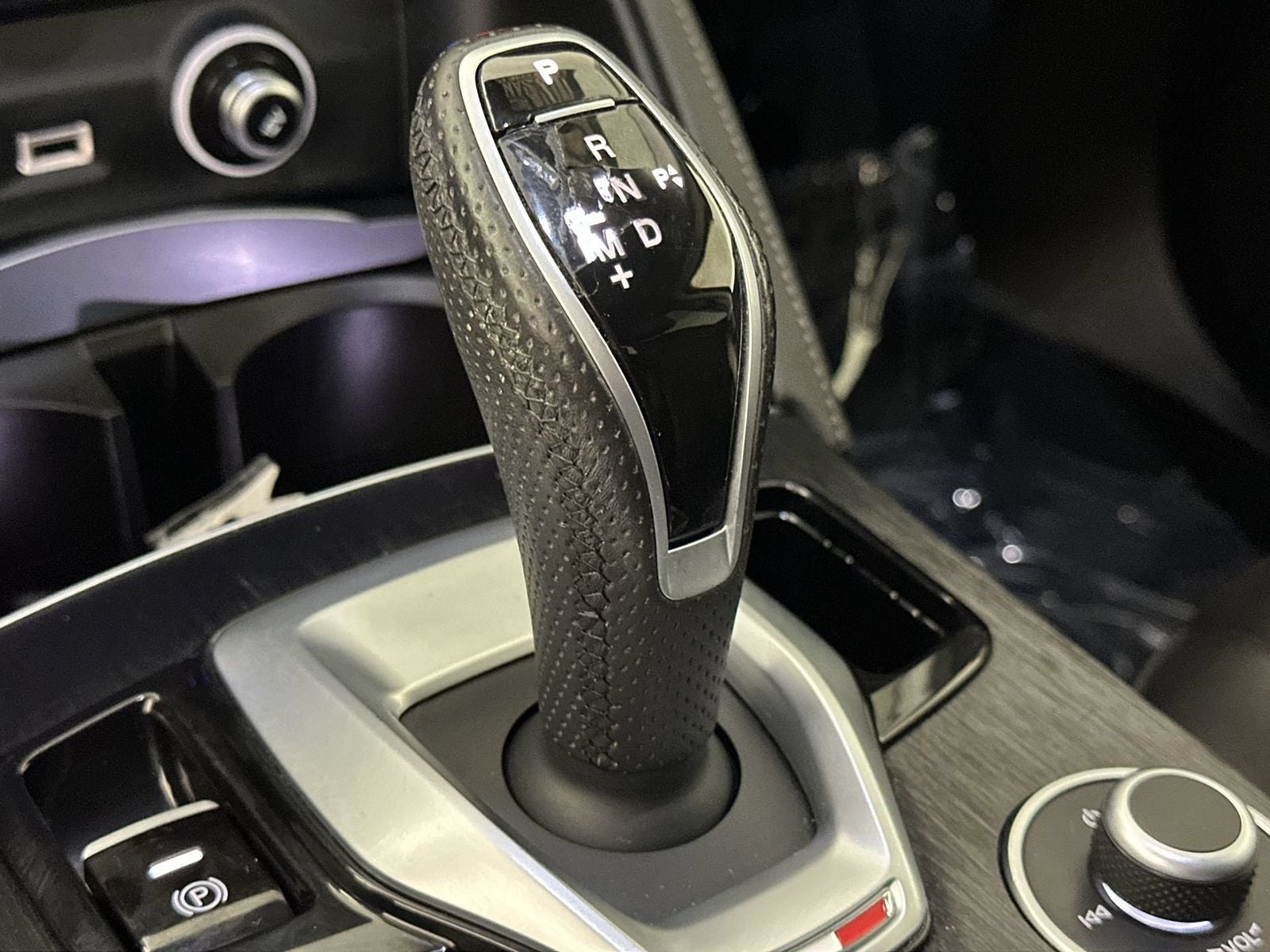 2021 Alfa Romeo Stelvio Sprint