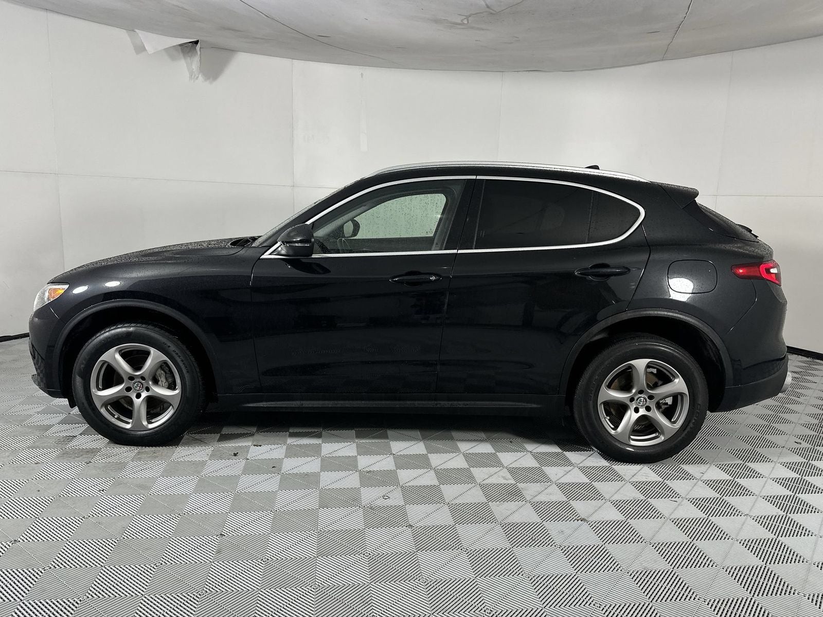 2021 Alfa Romeo Stelvio Sprint