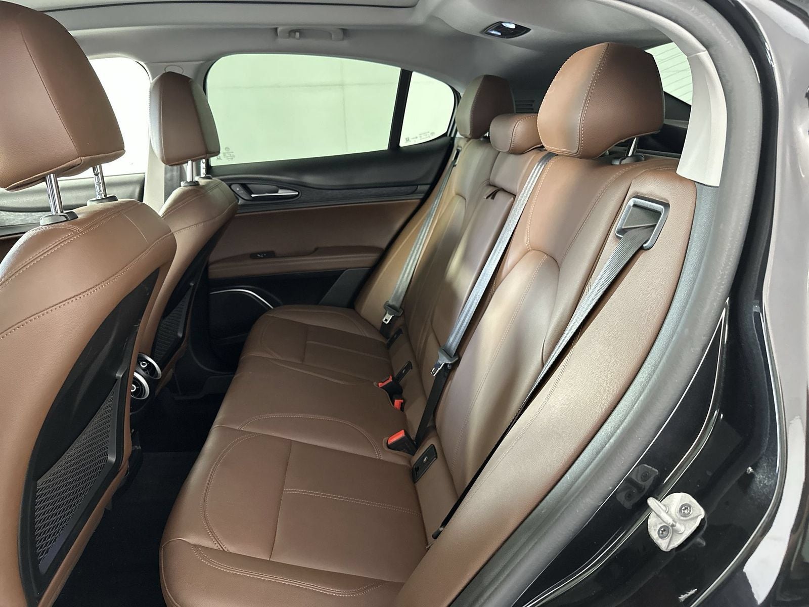 2020 Alfa Romeo Stelvio Base