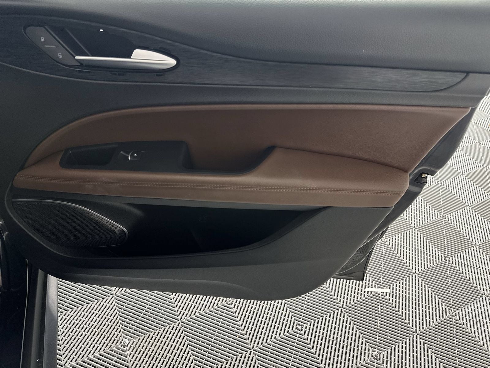 2020 Alfa Romeo Stelvio Base