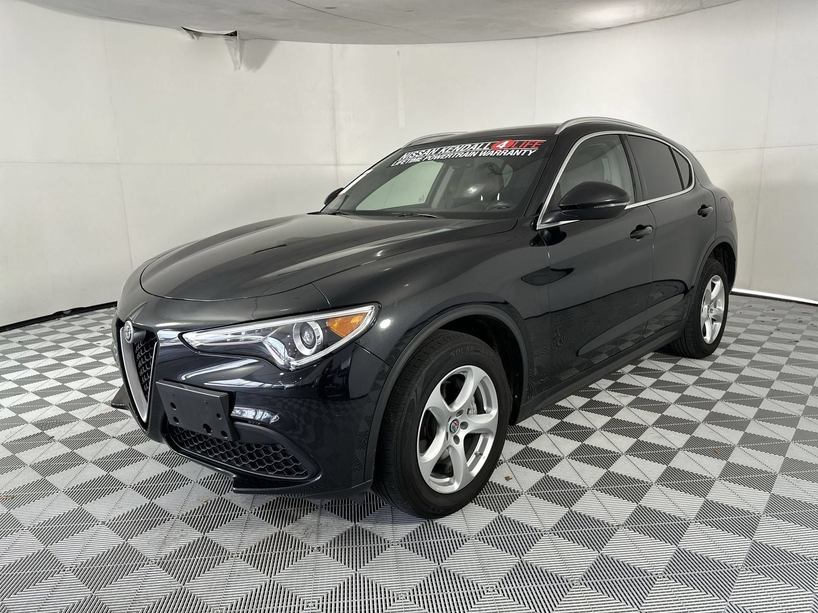 2020 Alfa Romeo Stelvio Base