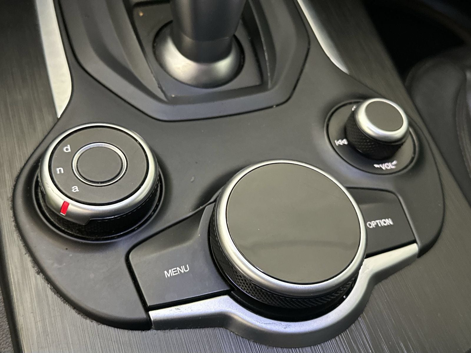 2019 Alfa Romeo Stelvio Base