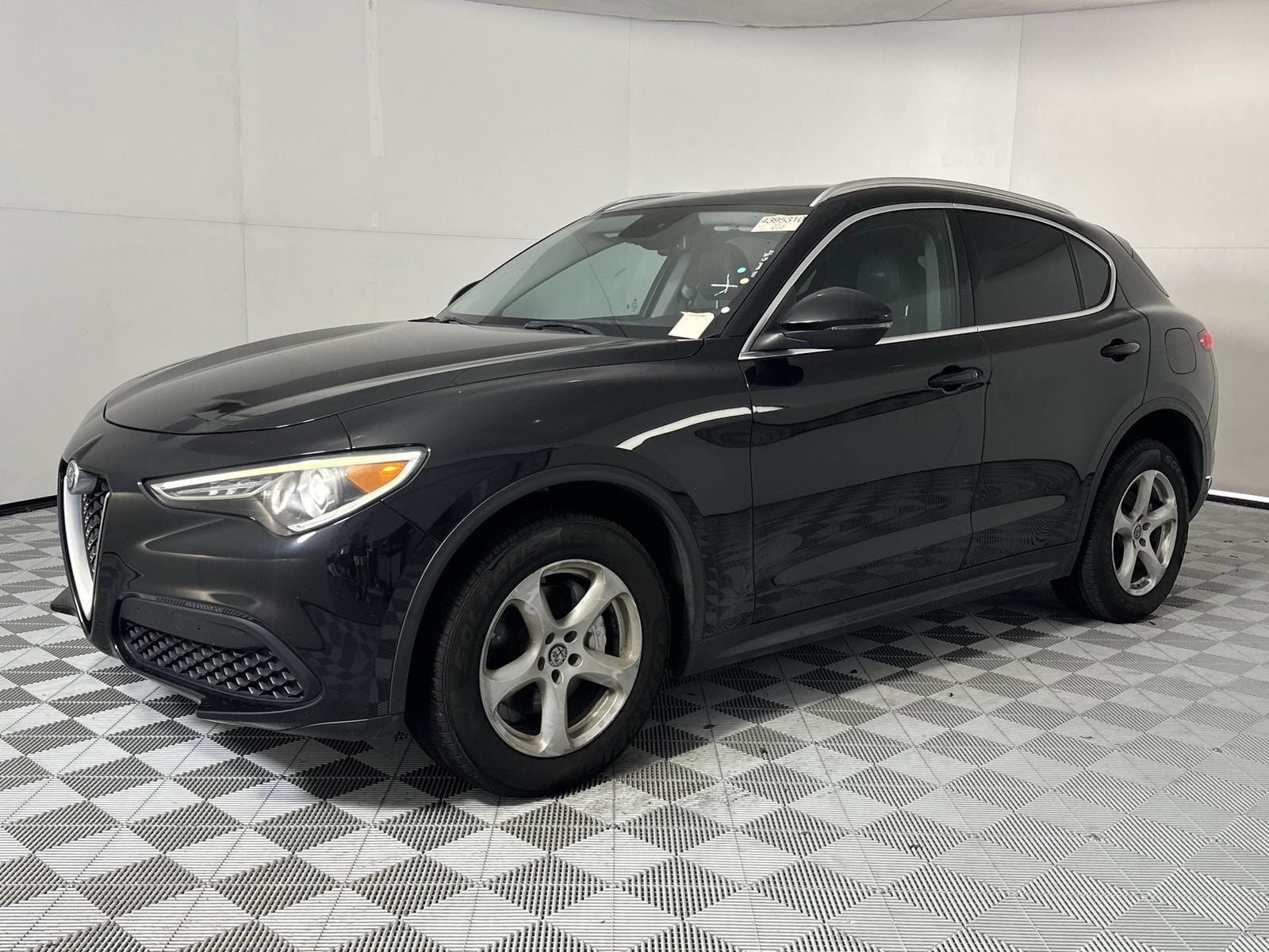 2019 Alfa Romeo Stelvio Base