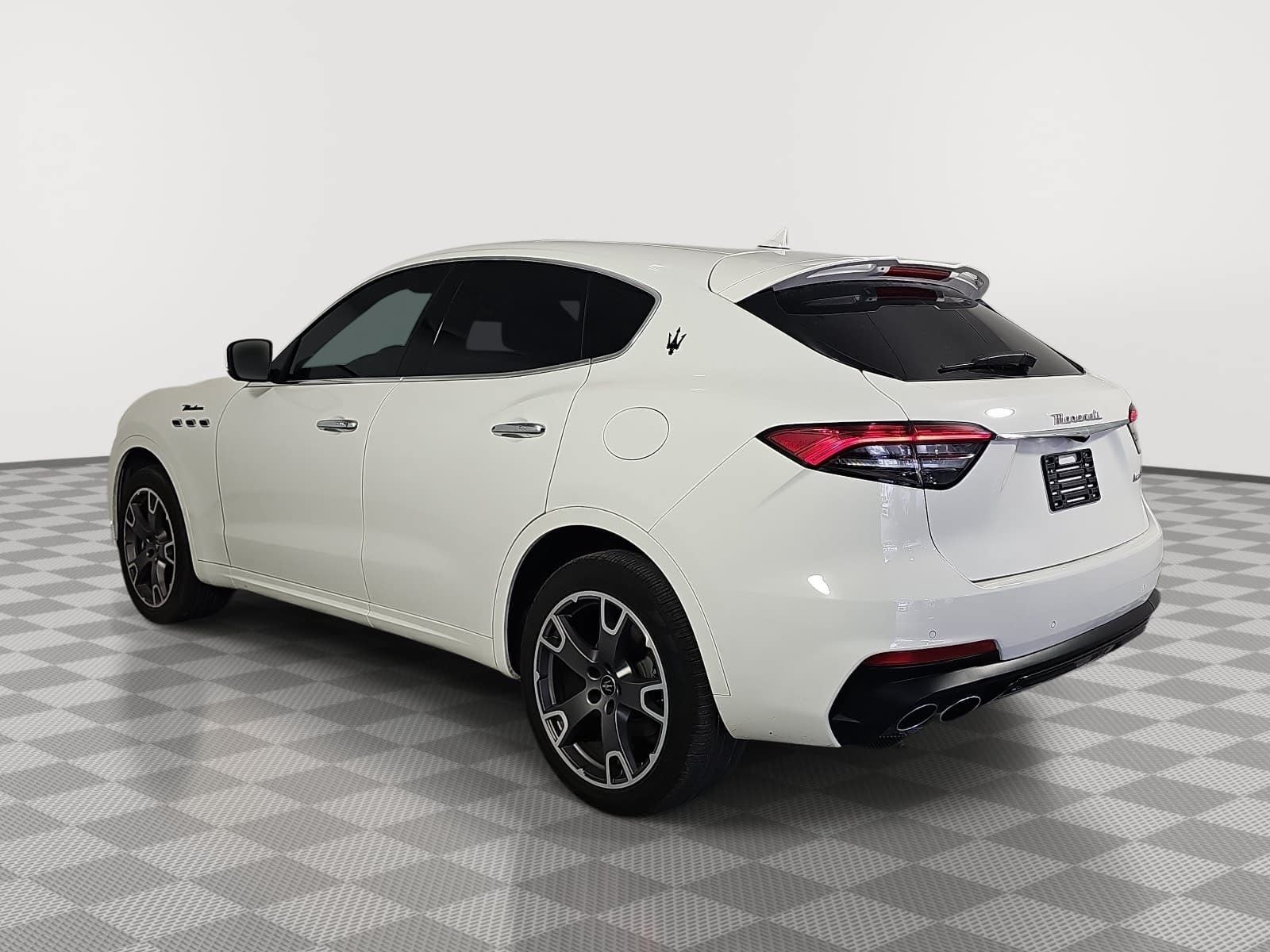 2023 Maserati Levante Modena