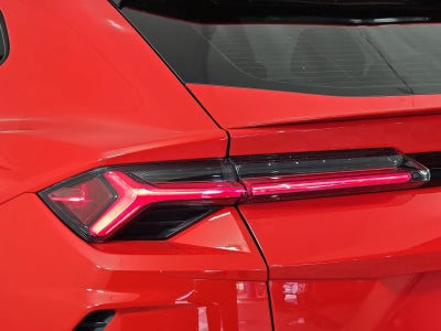 2020 Lamborghini Urus Base