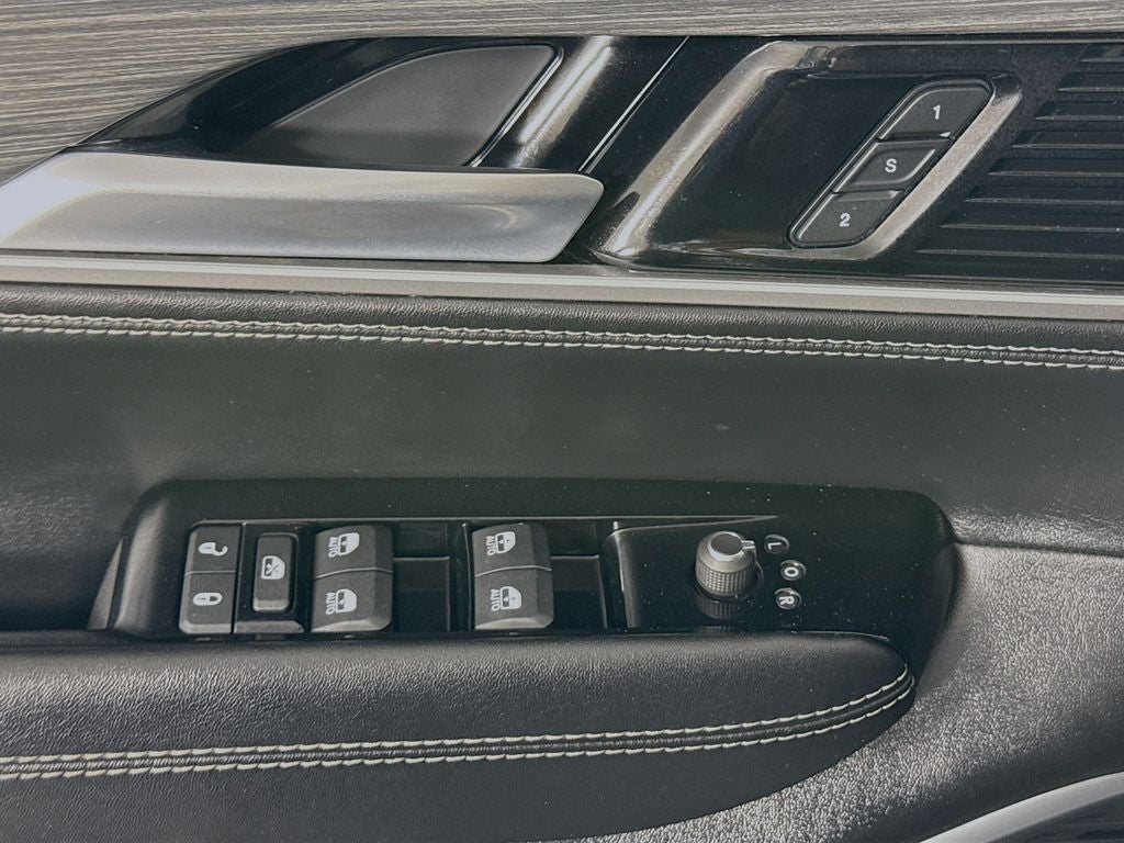 2023 Jeep Wagoneer Series II