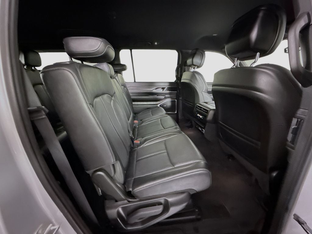 2023 Jeep Wagoneer Series II