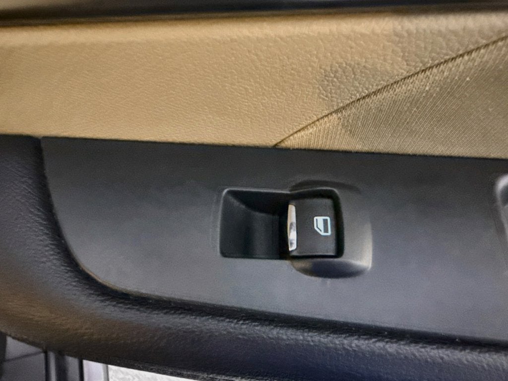 2017 Ford Explorer Base