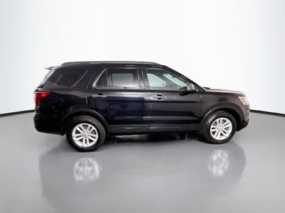 2017 Ford Explorer Base