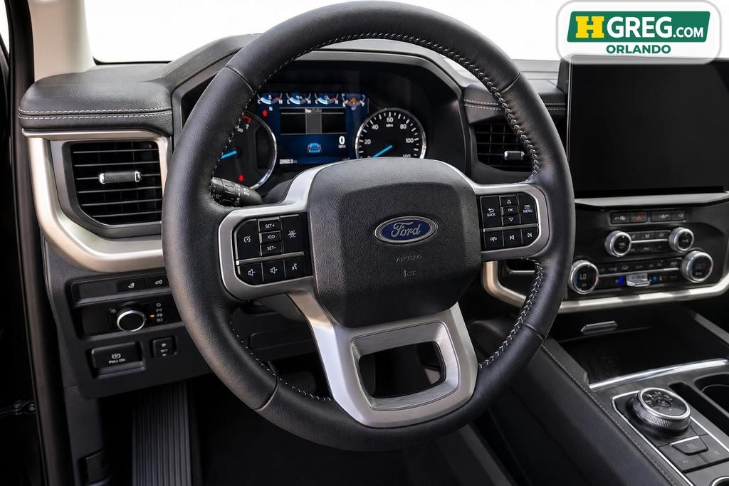 2024 Ford Expedition XLT