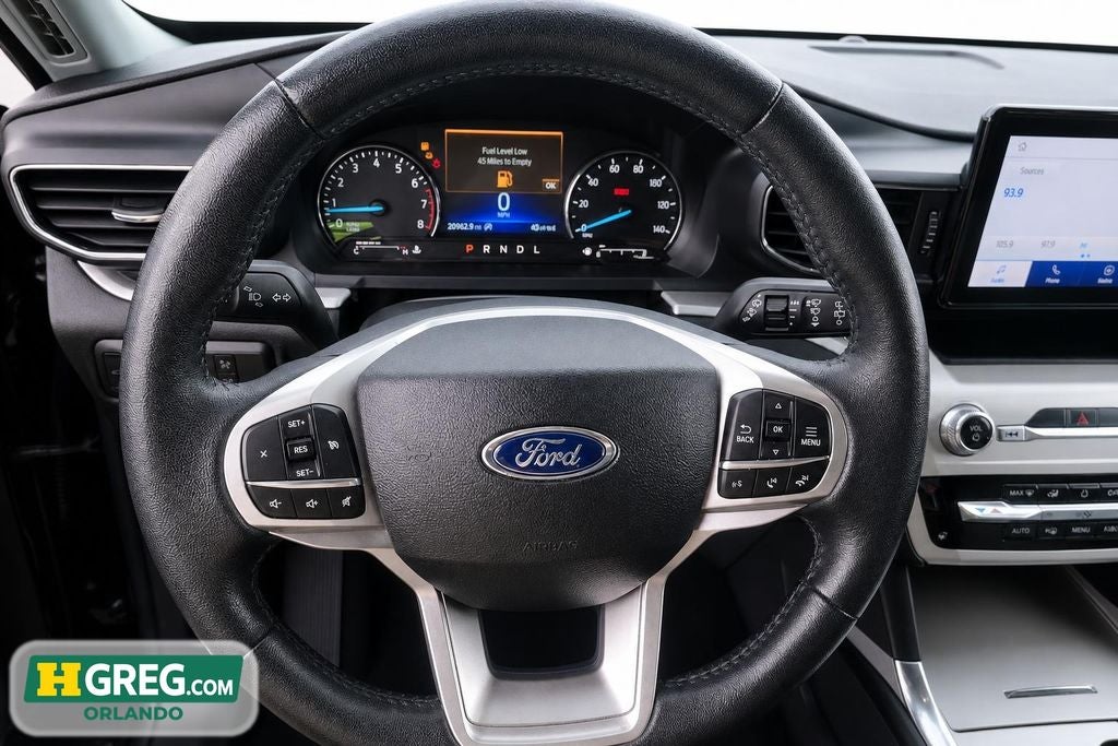 2024 Ford Explorer XLT