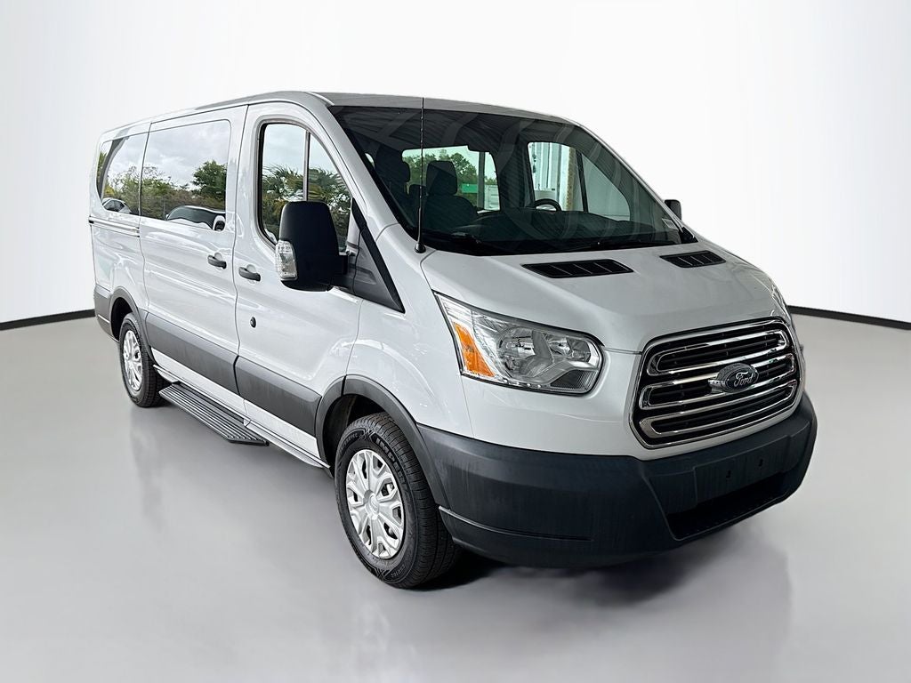 2015 Ford Transit-150 XLT