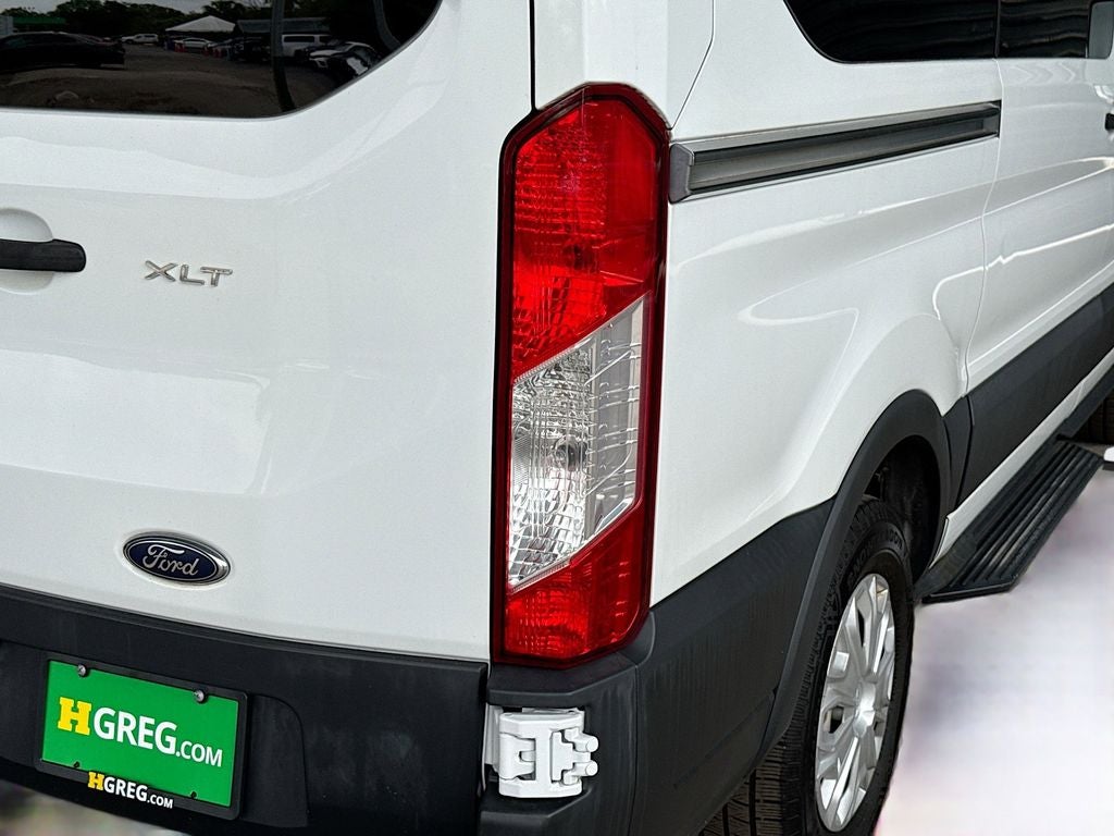 2015 Ford Transit-150 XLT