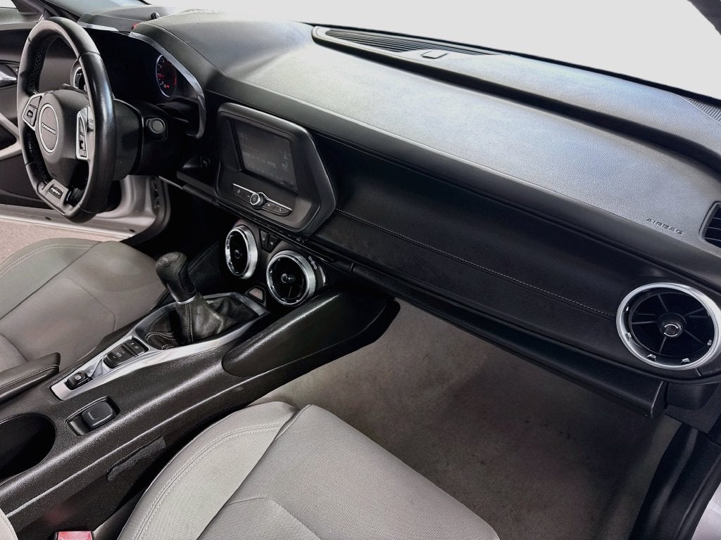 2017 Chevrolet Camaro 1LT