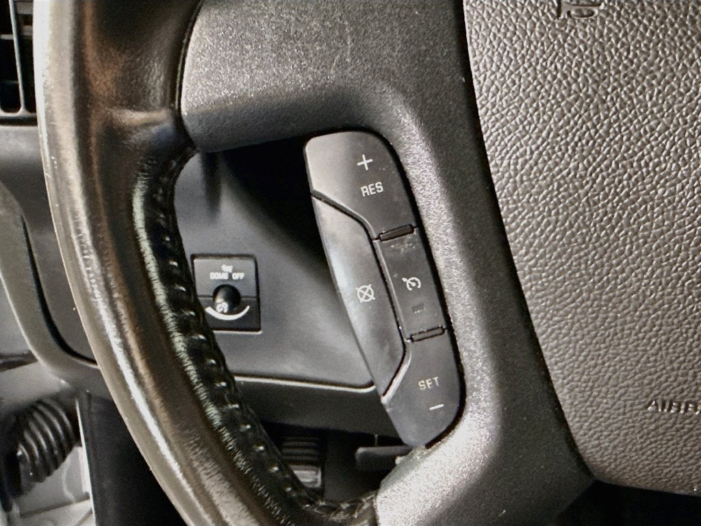 2023 Chevrolet Express 2500 Work Van Cargo