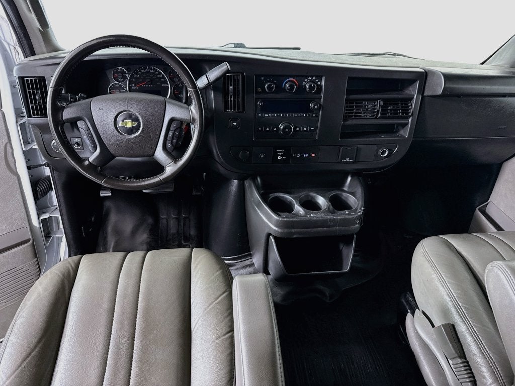 2023 Chevrolet Express 2500 Work Van Cargo
