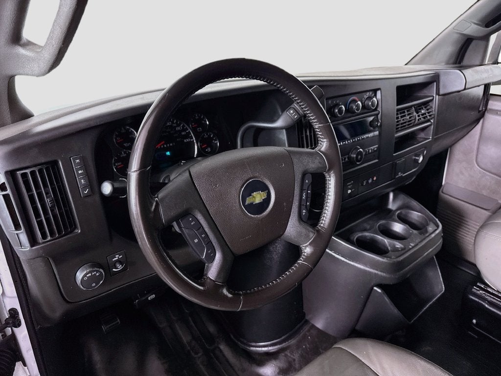 2023 Chevrolet Express 2500 Work Van Cargo