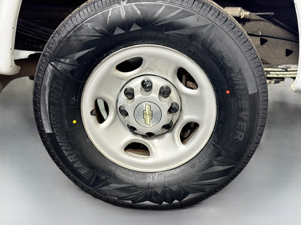 2023 Chevrolet Express 2500 Work Van Cargo