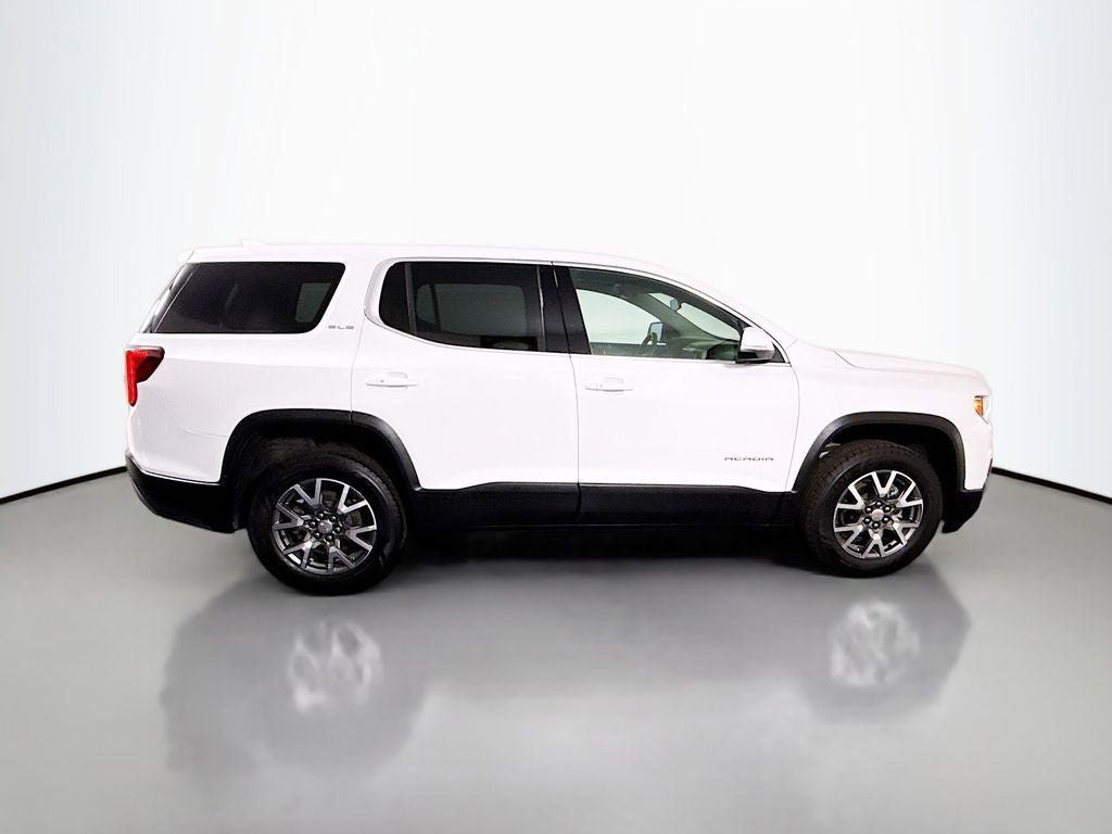 2022 GMC Acadia SLE