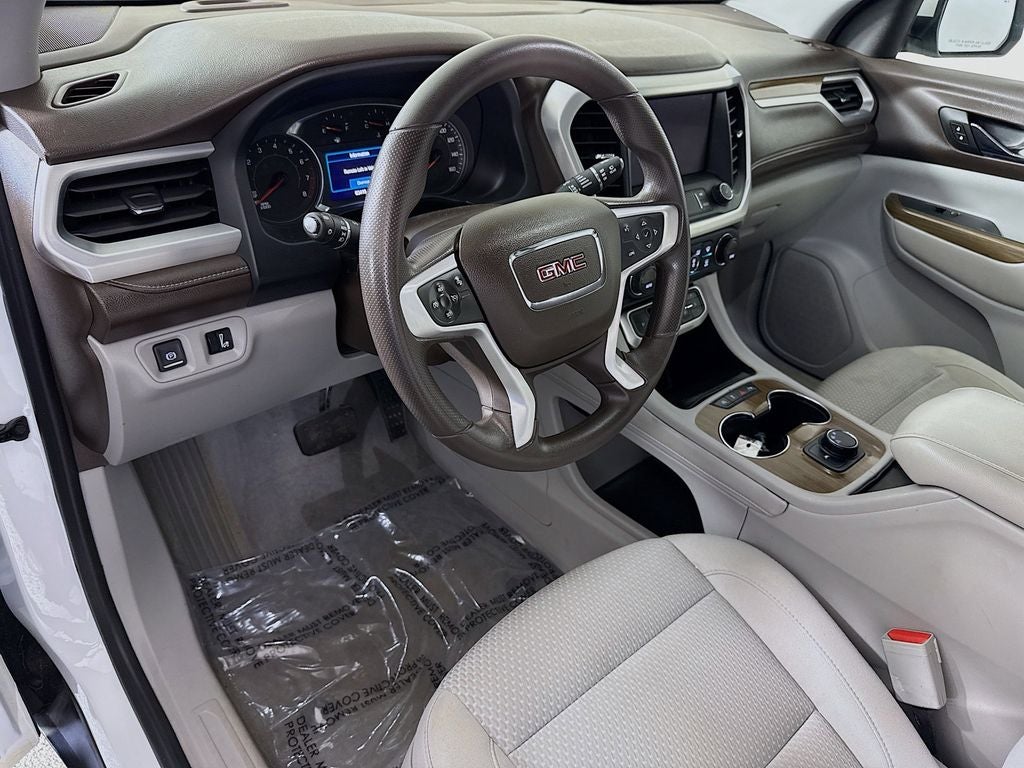 2022 GMC Acadia SLE