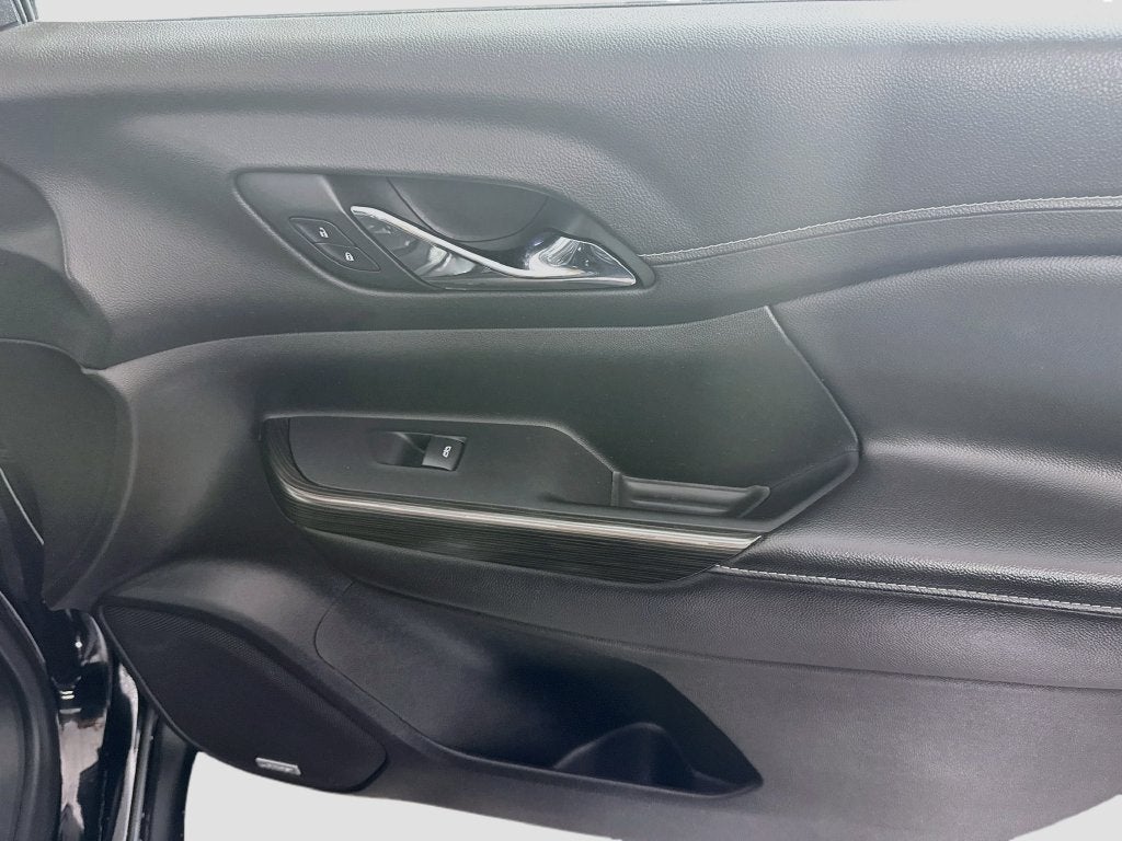 2022 GMC Acadia SLT