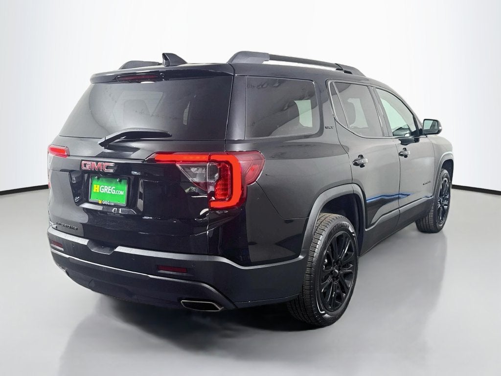 2022 GMC Acadia SLT