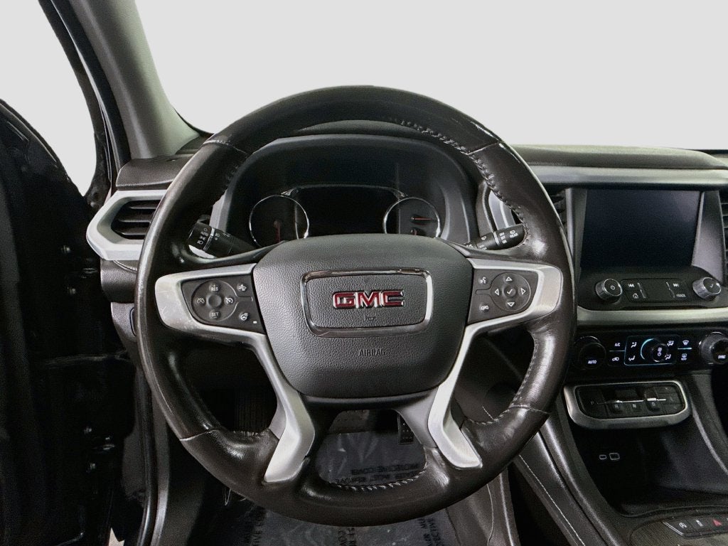 2022 GMC Acadia SLT