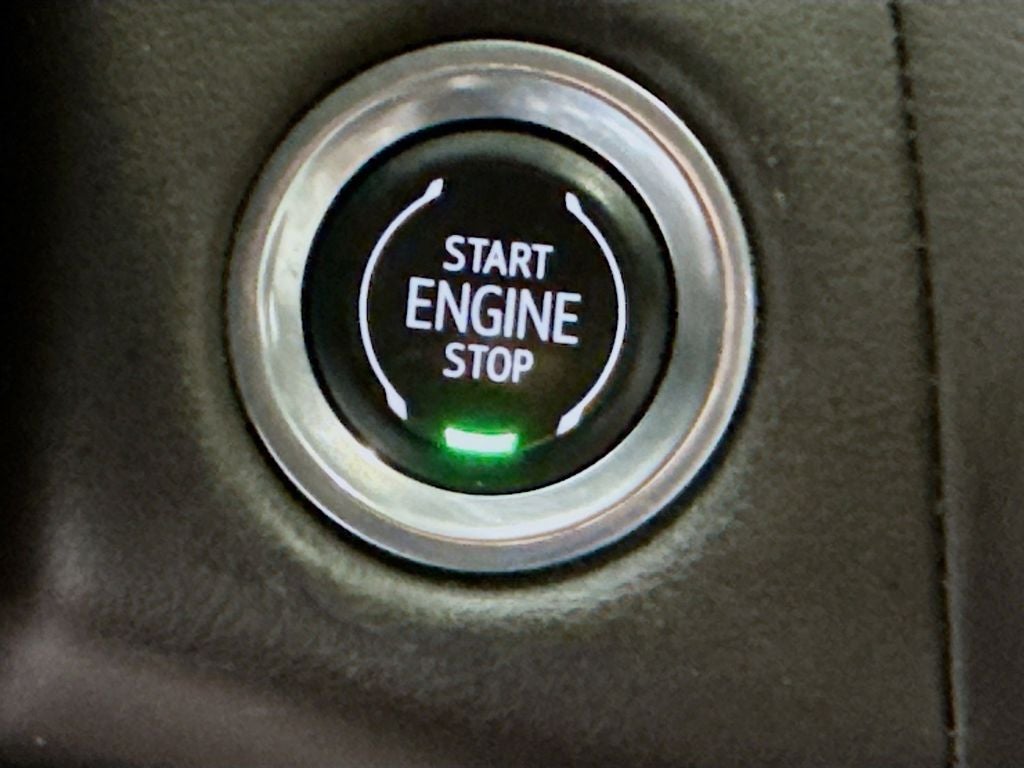 2023 GMC Yukon SLE