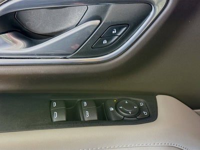 2023 GMC Yukon SLE