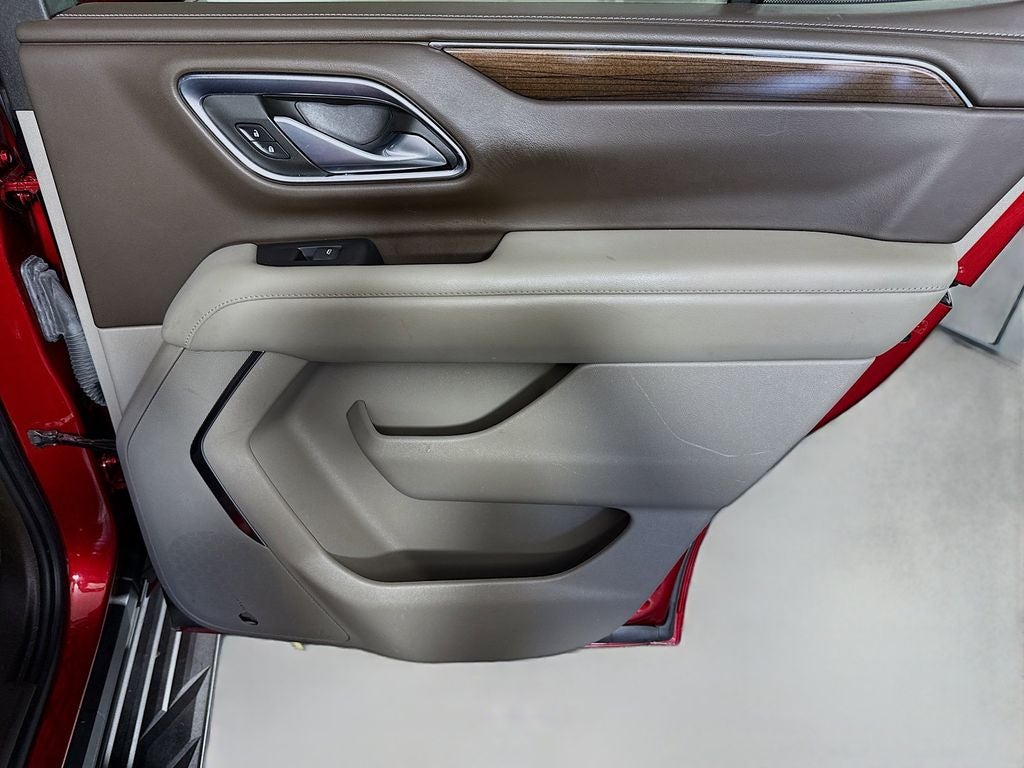 2023 GMC Yukon SLE
