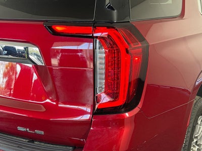 2023 GMC Yukon SLE