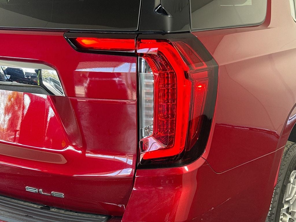 2023 GMC Yukon SLE