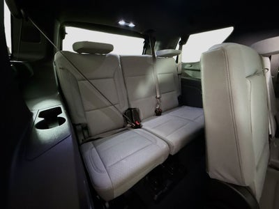 2023 GMC Yukon SLE