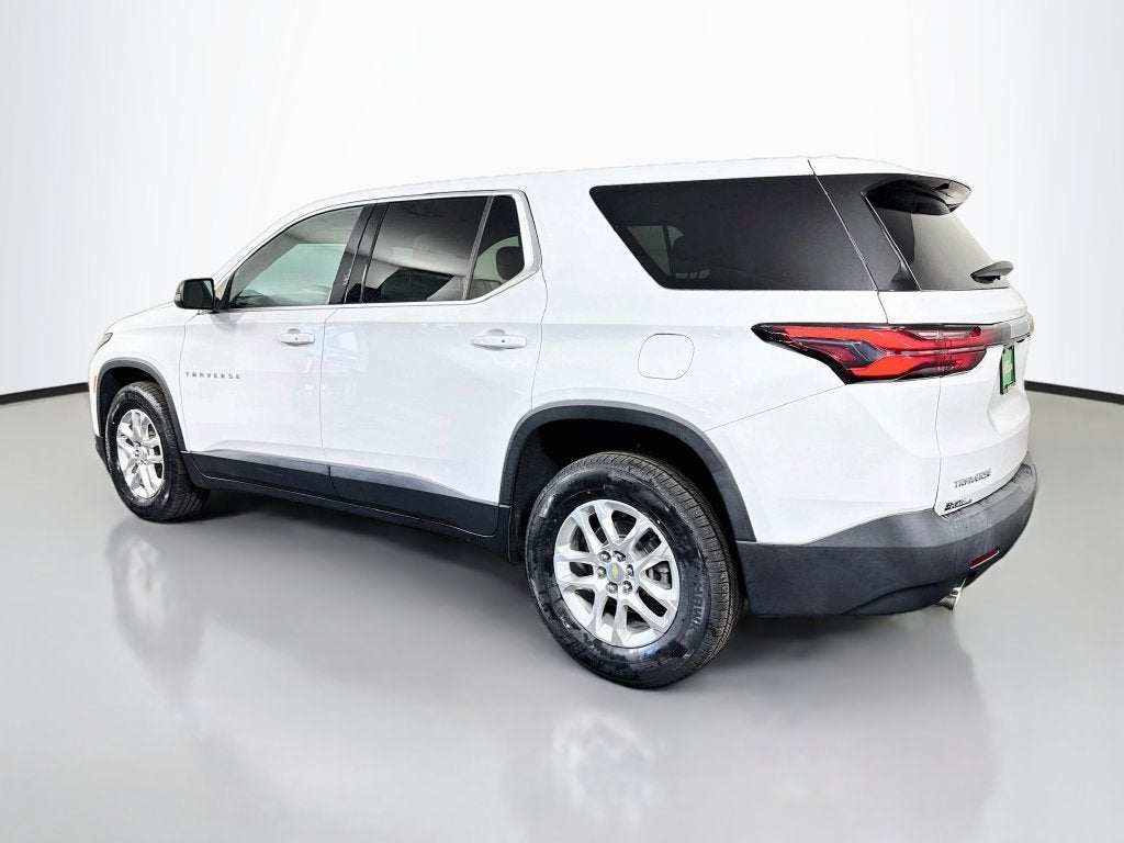 2022 Chevrolet Traverse LS