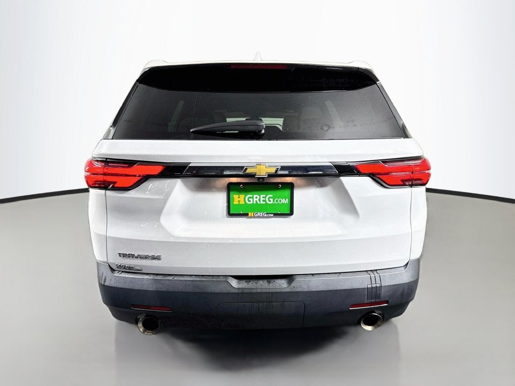 2022 Chevrolet Traverse LS