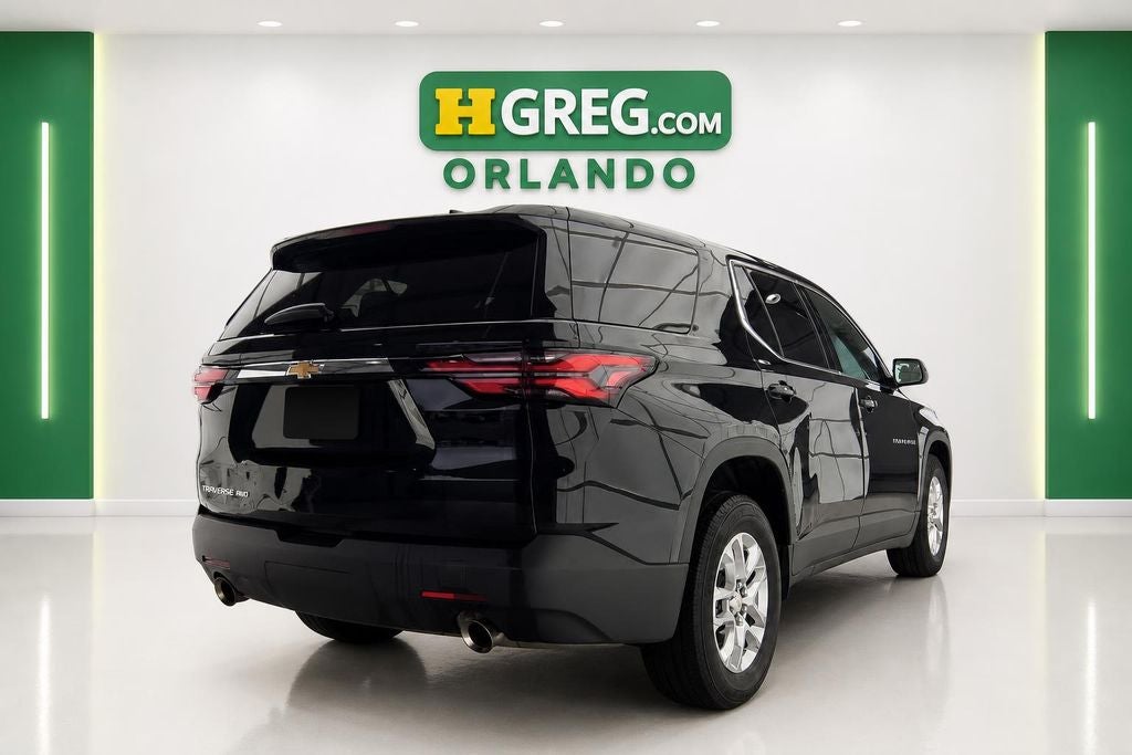 2023 Chevrolet Traverse LS