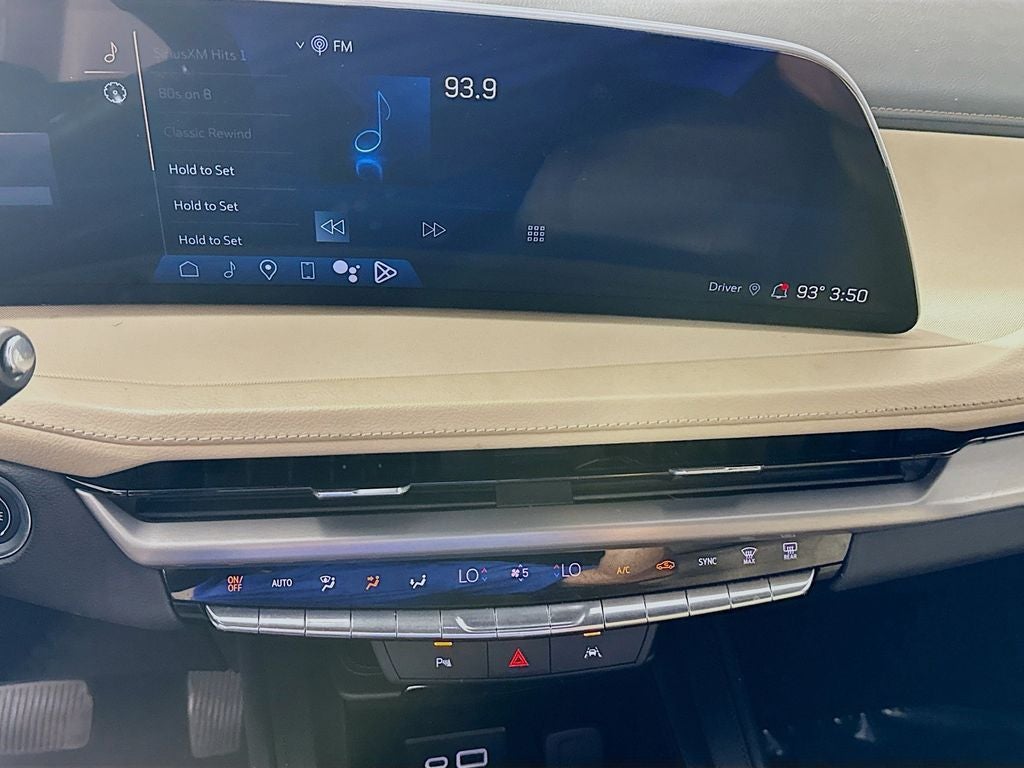 2024 Cadillac XT4 Luxury